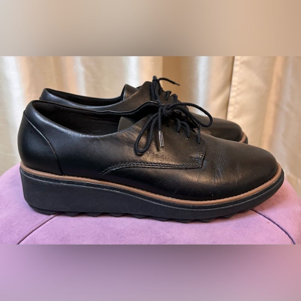 Clarks Womens Sharon Noel Black Oxfords Size 8 W EUC - Picture 2 of 9